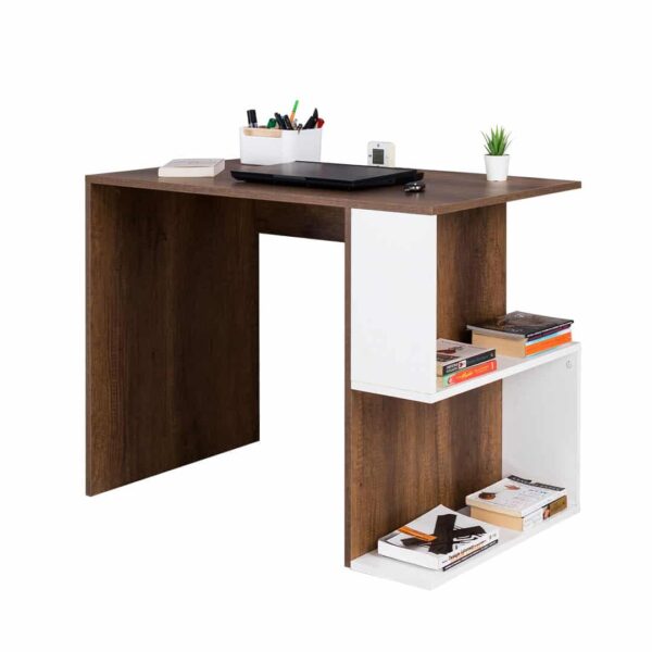 Desk Tacky مكتب