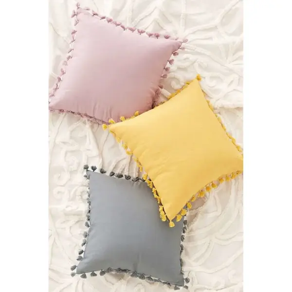 Cushions 3Pieces Alwan.52 كوشنز