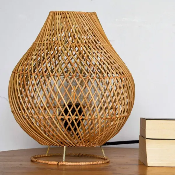 Table Lamp D94 اباجورة