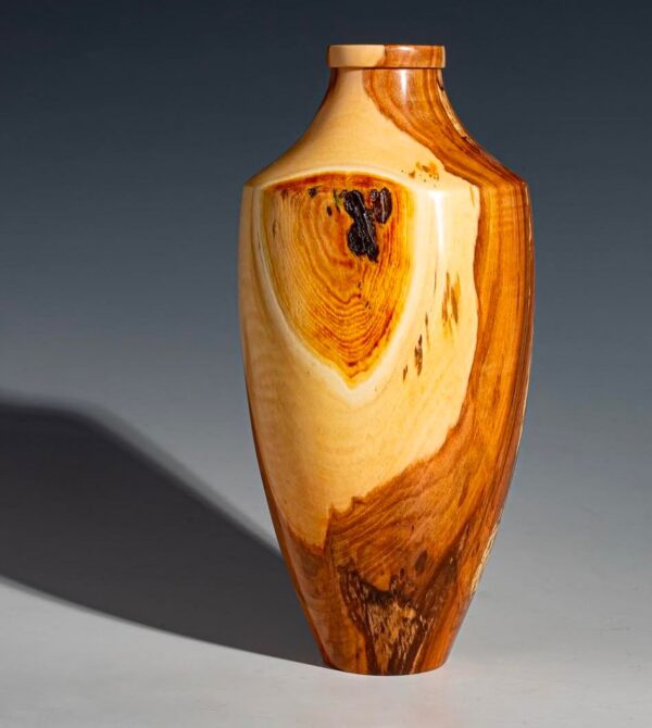 Wooden Vase 300 فازة خشبية