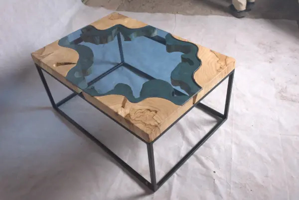 Coffee table with blue glass TIC26 ترابيزة قهوة خشبي مع زجاج فاميه ازرق