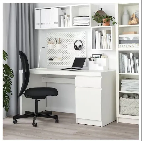 Desk DSK049 مكتب