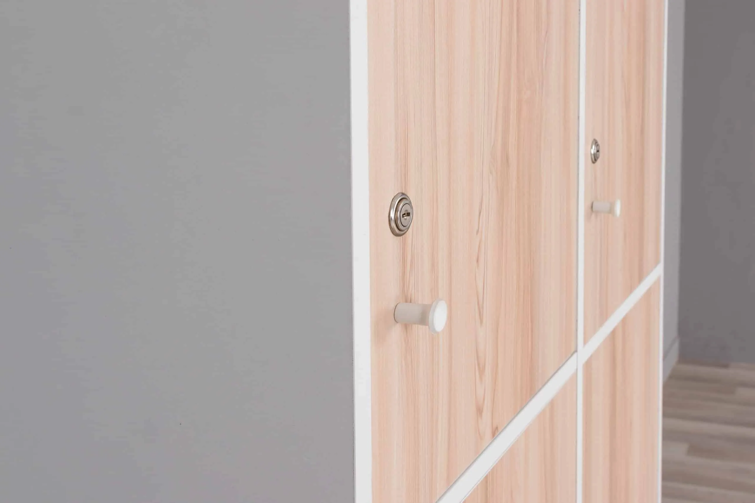 Double Locker خزانة مزدوجة - Image 5