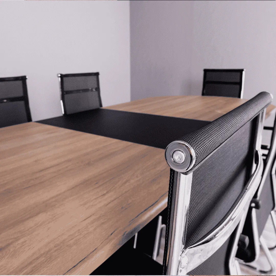Meeting Table VARDA طاولة اجتماعات - Image 3