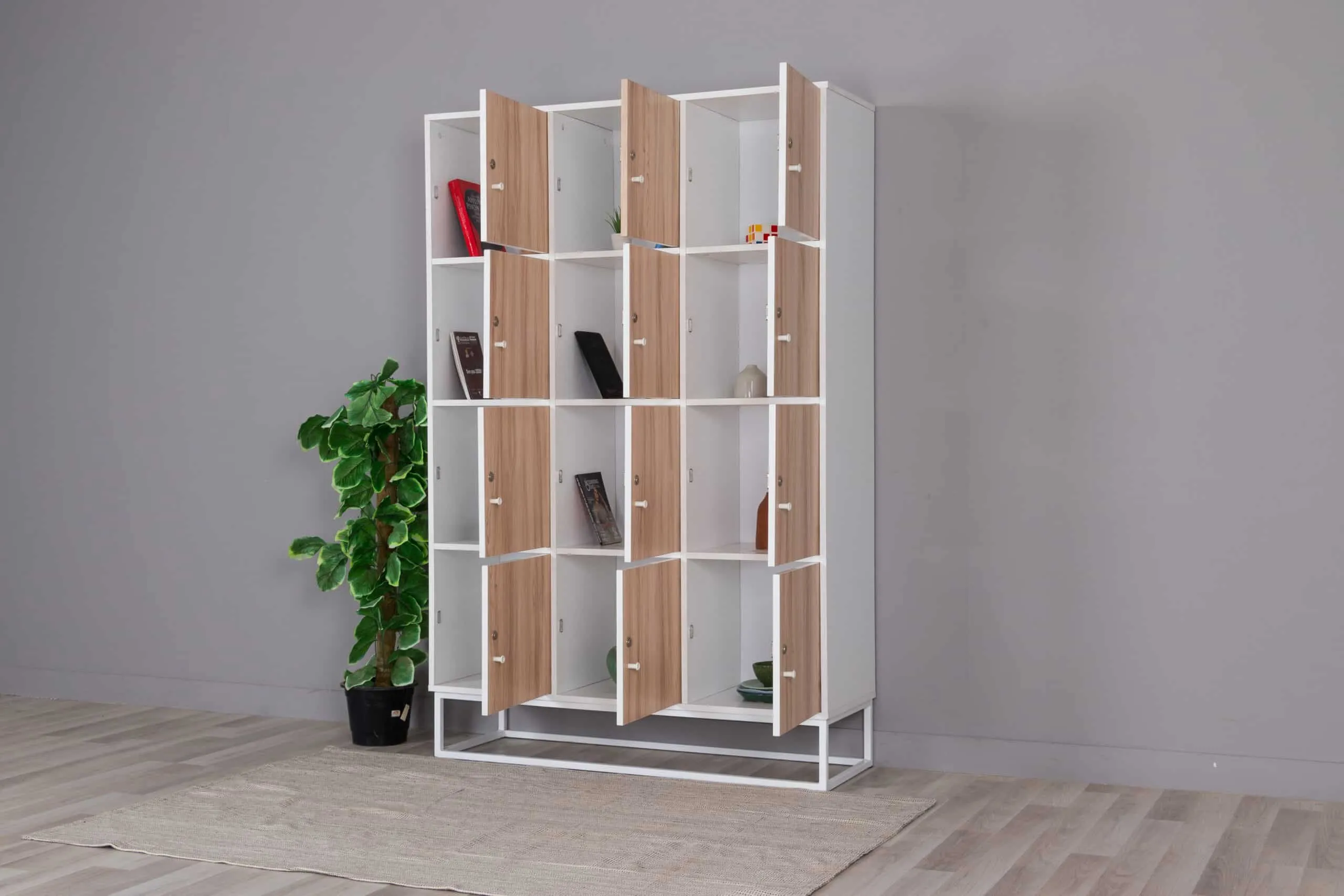 Trible Locker خزانة ثلاثية - Image 3
